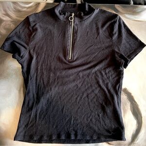 Hollister “Must Have Collection” Quarter Zip Short Sleeve Top